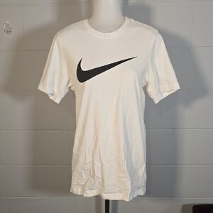 Nike Men's White T-Shirt